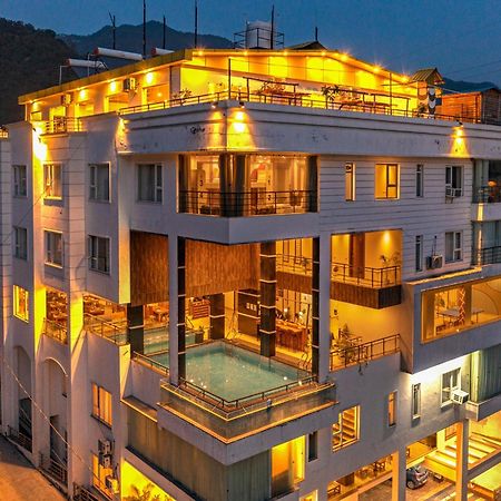 Albergue Moustache Rishikesh Luxuria Exterior foto