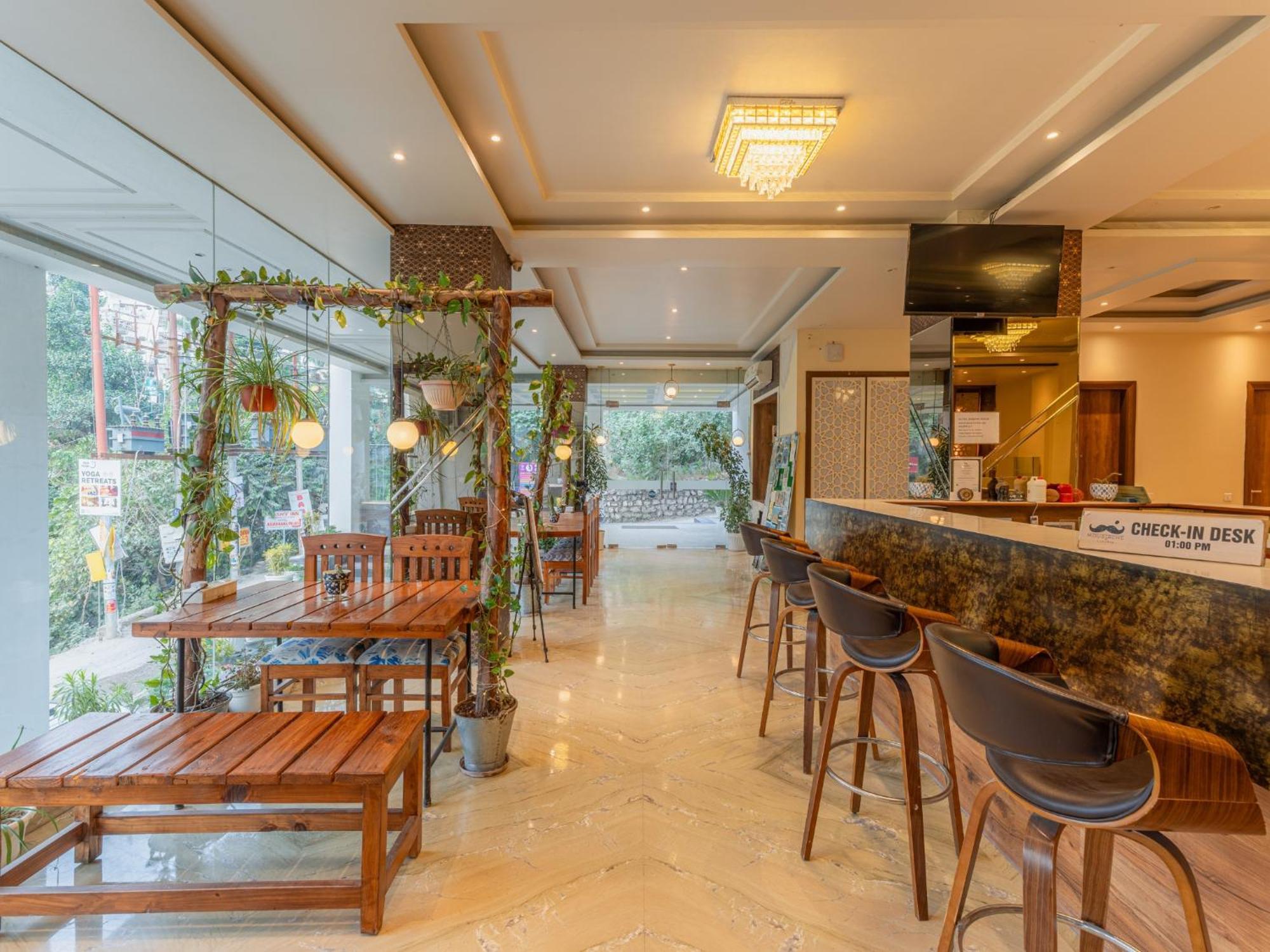 Albergue Moustache Rishikesh Luxuria Exterior foto